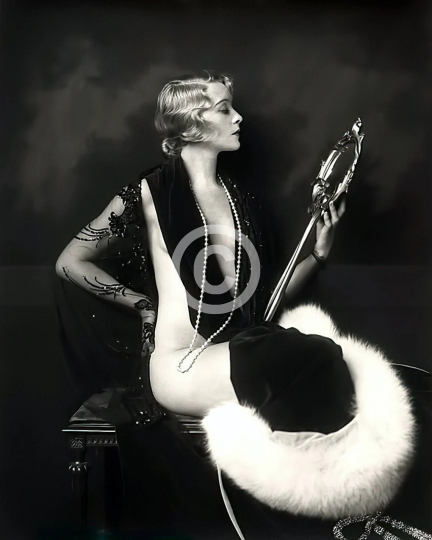 1920s Era Ziegfeld Follies Actress Muriel Finley