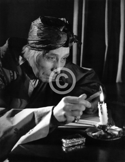 Arliss, George (Voltaire)