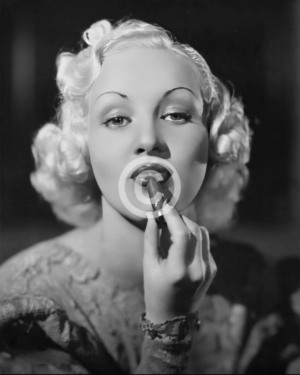 Betty Grable 1935 glamour portrait