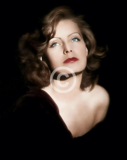 Greta Garbo c. 1927 studio portrait 