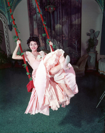 JOAN COLLINS