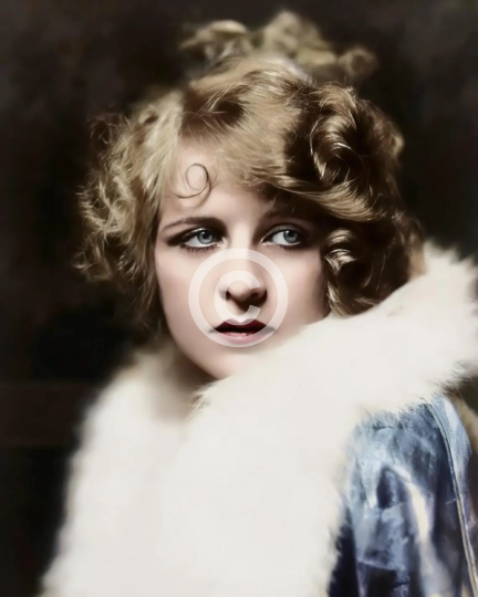Myrna Darby Ziegfeld showgirl glamour photo c. 1920s