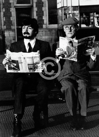 Paul Mccartney And Wilfred Brambell In A Hard Days Night