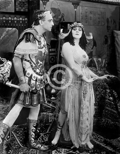 Bara, Theda (Cleopatra)