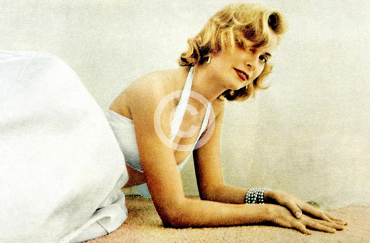 Grace Kelly Elegance In White