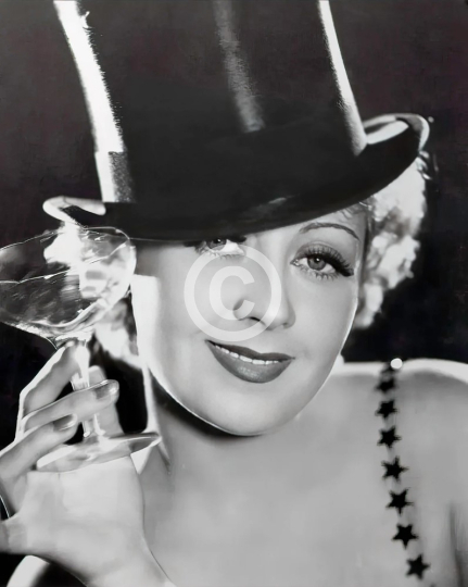 Joan Blondell in top hat c. 1930s